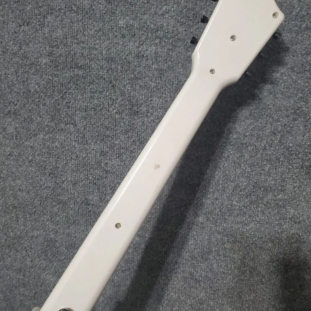 Nintendo Wii Wireless Guitar Hero Shredmaster Dreamgear White Video Game Guitar
